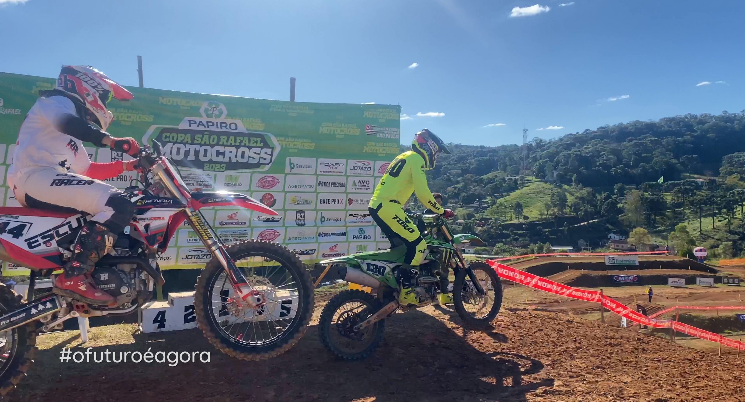 Torneio de motocross com apoio da Prefeitura volta agitar a Praia da Ponta  Branca - Prefeitura Municipal de Tefé