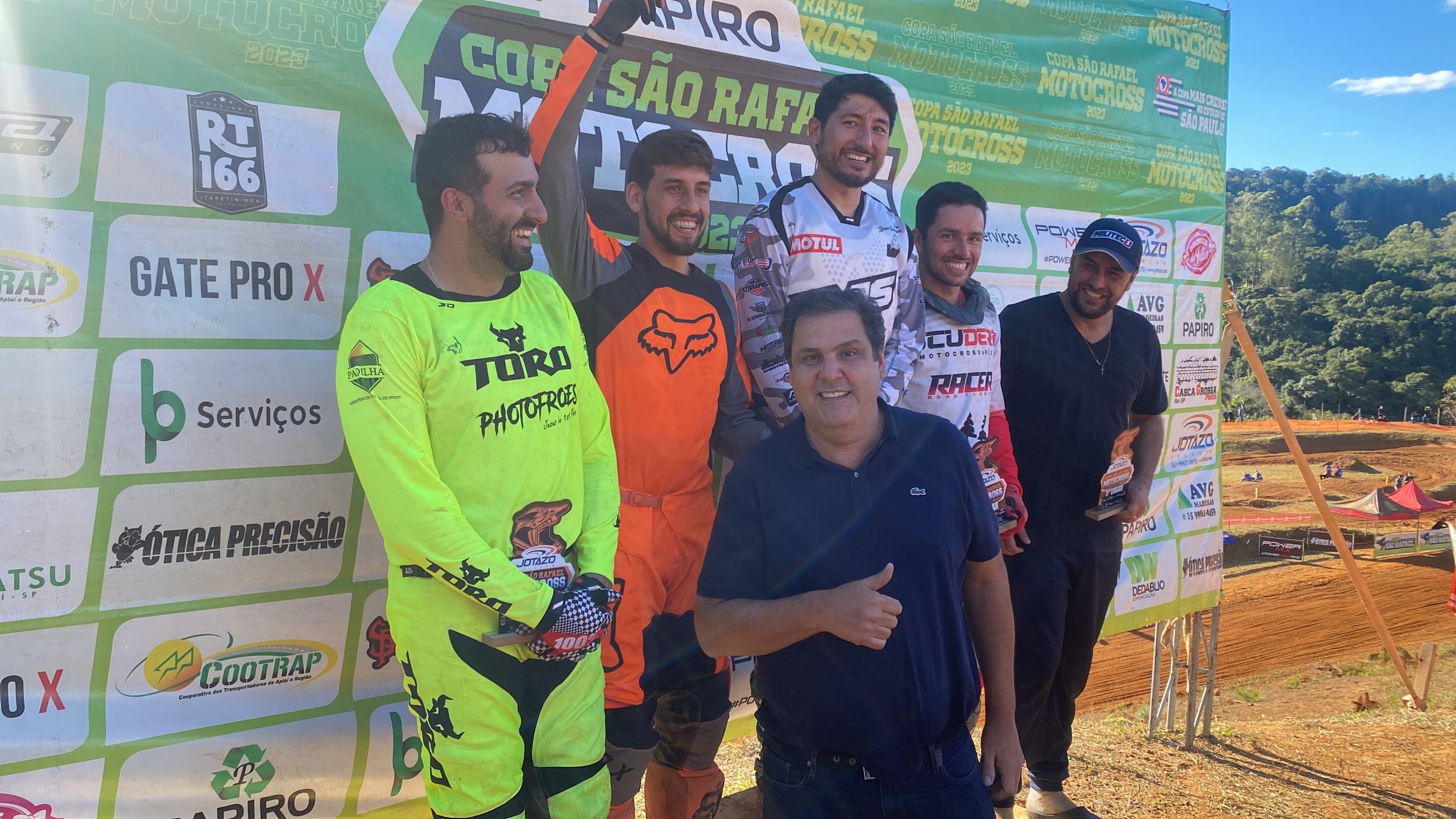 Torneio de motocross com apoio da Prefeitura volta agitar a Praia da Ponta  Branca - Prefeitura Municipal de Tefé